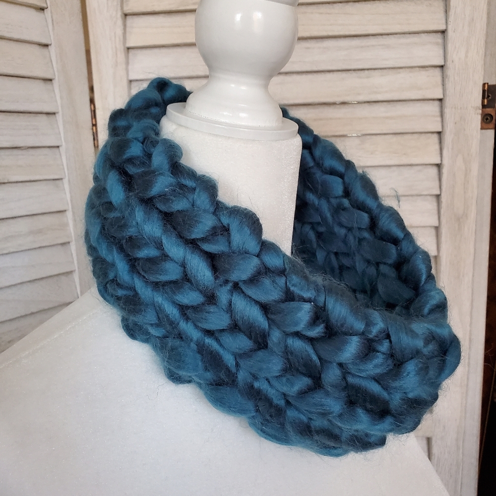 Handmade Chunky Yarn Hair Headband